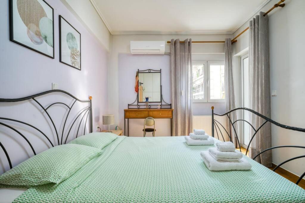 Spacious Family Flat Near Parthenon Free Parking Athena Bagian luar foto