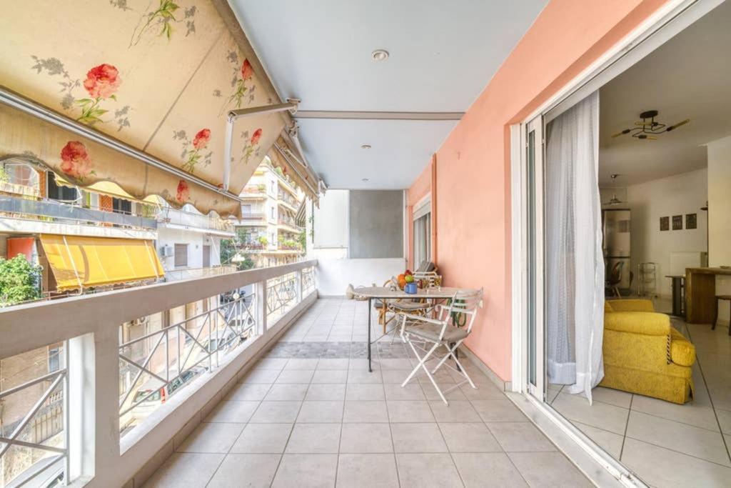 Spacious Family Flat Near Parthenon Free Parking Athena Bagian luar foto