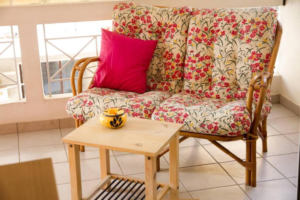 Spacious Family Flat Near Parthenon Free Parking Athena Bagian luar foto