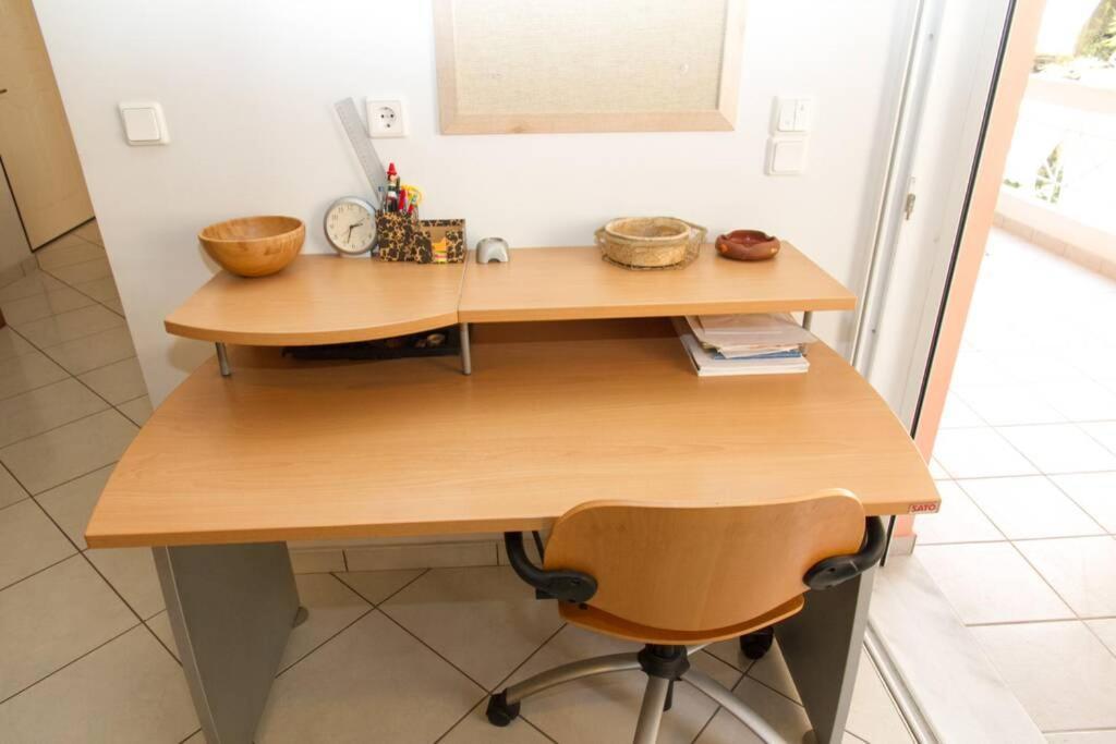 Spacious Family Flat Near Parthenon Free Parking Athena Bagian luar foto