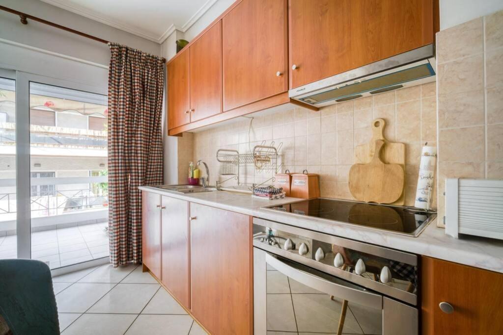 Spacious Family Flat Near Parthenon Free Parking Athena Bagian luar foto
