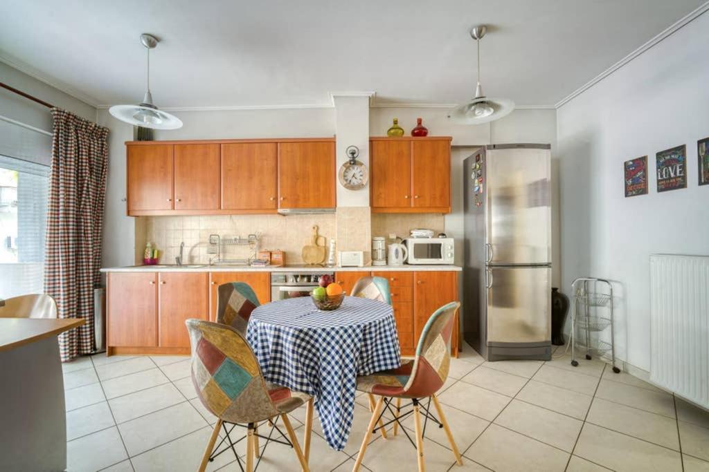 Spacious Family Flat Near Parthenon Free Parking Athena Bagian luar foto