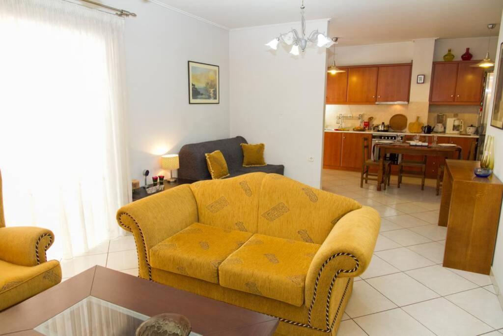 Spacious Family Flat Near Parthenon Free Parking Athena Bagian luar foto