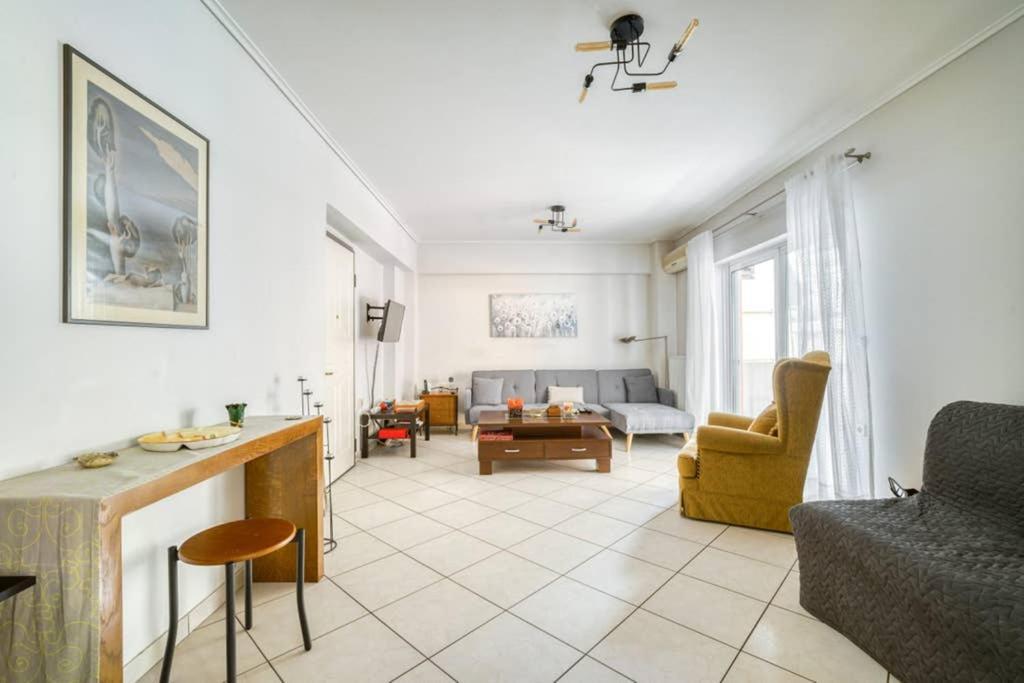 Spacious Family Flat Near Parthenon Free Parking Athena Bagian luar foto